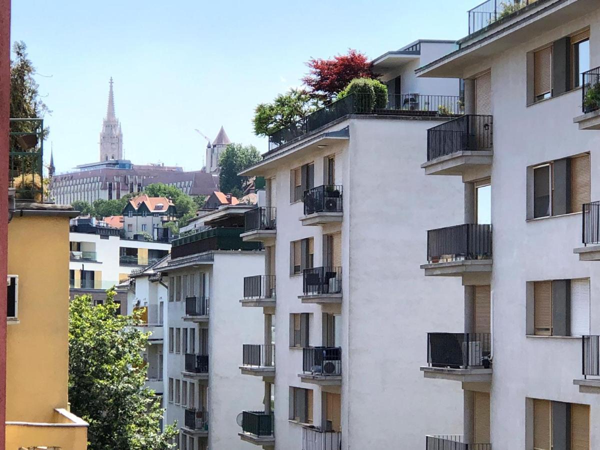 Castle Corner Apartment Budapest Luaran gambar