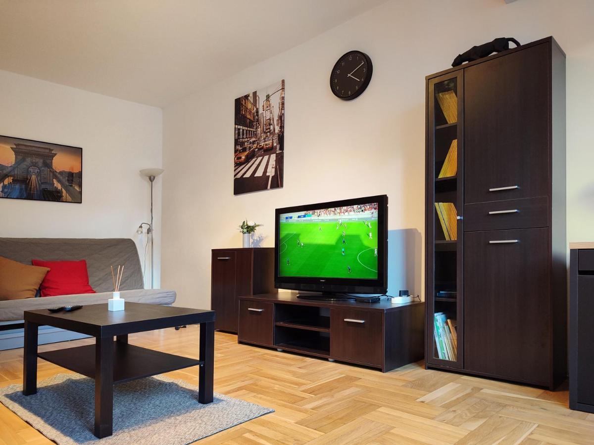 Castle Corner Apartment Budapest Luaran gambar